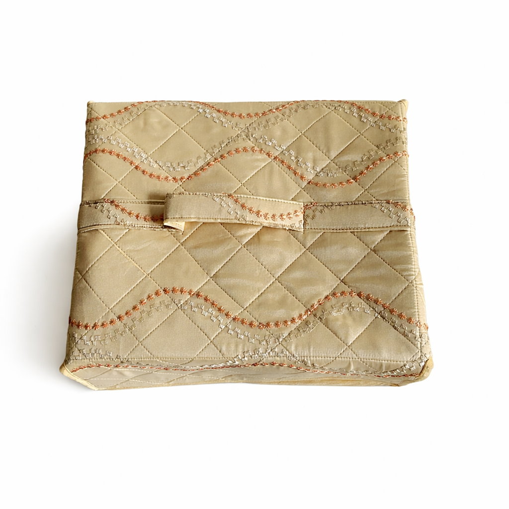 Large Jewellery Organiser with 19 Zipper Pockets | Bridal Jewellery Storage Box | Gold Print on Beige Background